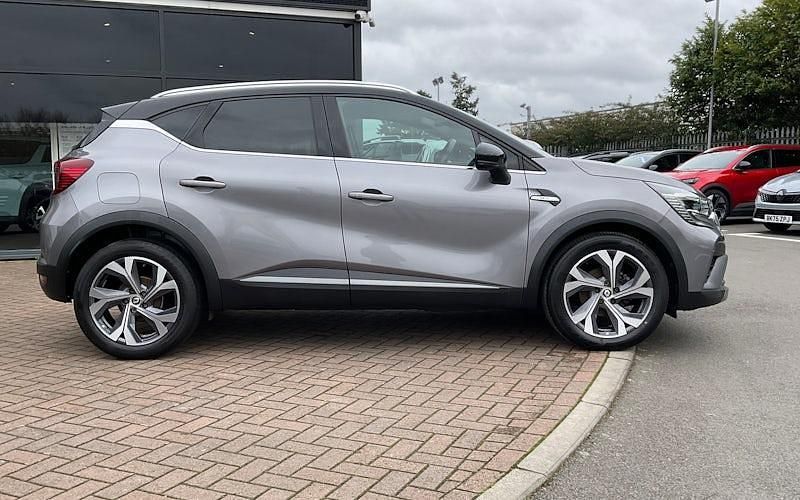 Used Renault Captur R.S. 140 HP (102 kW) 2022 SUV