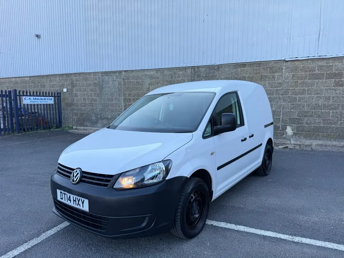 Used VW Caddy Startline 102 HP (75 kW) 2014 White MPV