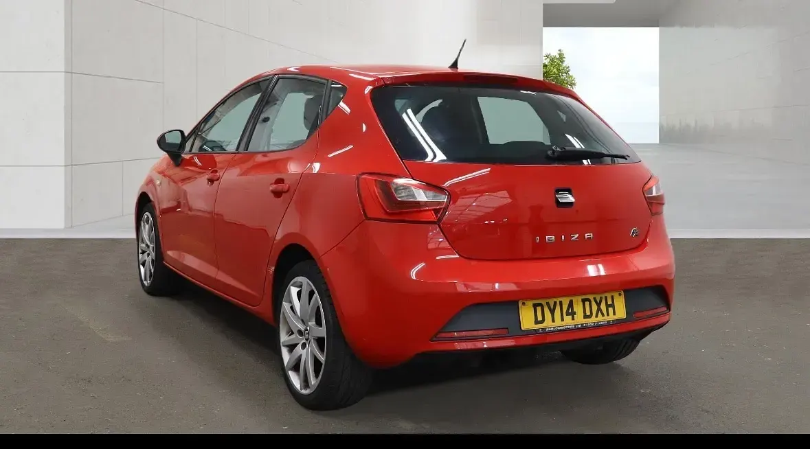 Used Seat Ibiza FR 105 HP (77 kW) 2014 Red Hatchback