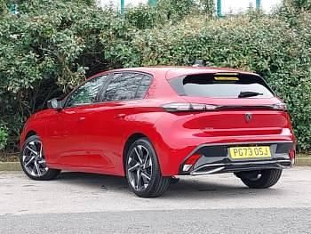 Used Peugeot 308 Allure Premium 131 HP (96 kW) 2024 Red Hatchback