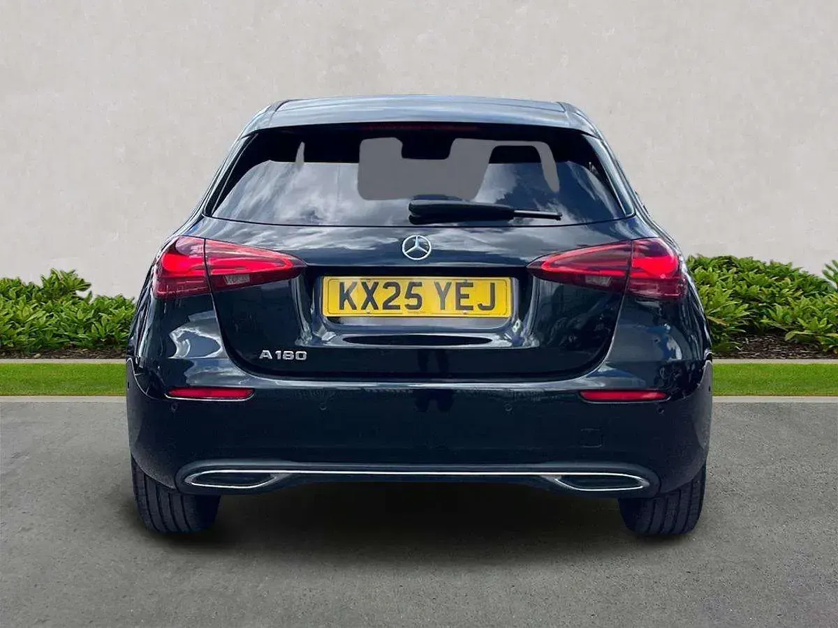 Used Mercedes A180 Executive 134 HP (98 kW) 2025 Black Hatchback