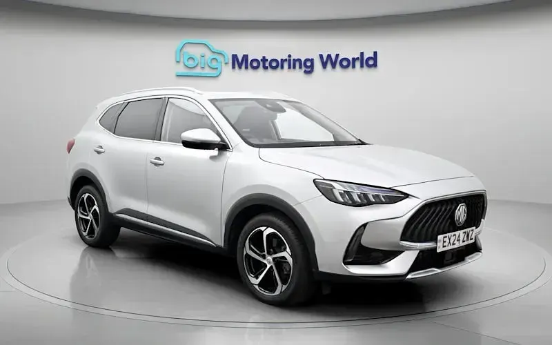 Usado MG HS Trophy 162 HP (119 kW) 2024 Prateado SUV