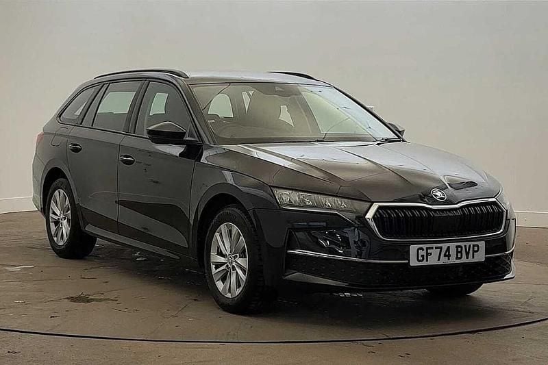 Black Used 2024 Skoda Octavia SE Technology Estate | £20,280 (Fair price) - Image 1/4