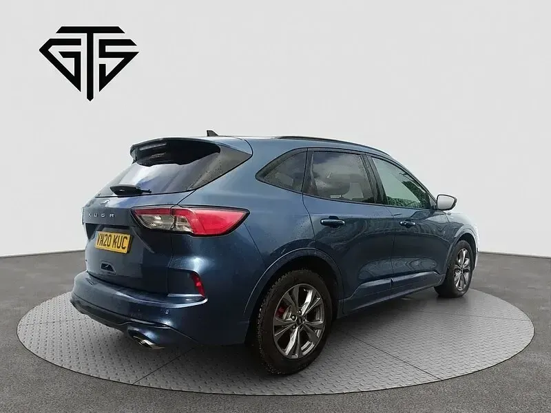 Usado Ford Kuga ST-Line 190 HP (139 kW) 2020 Azul SUV