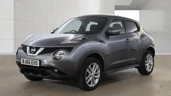 Used Nissan Juke N-Connecta 110 HP (80 kW) 2016 Grey SUV