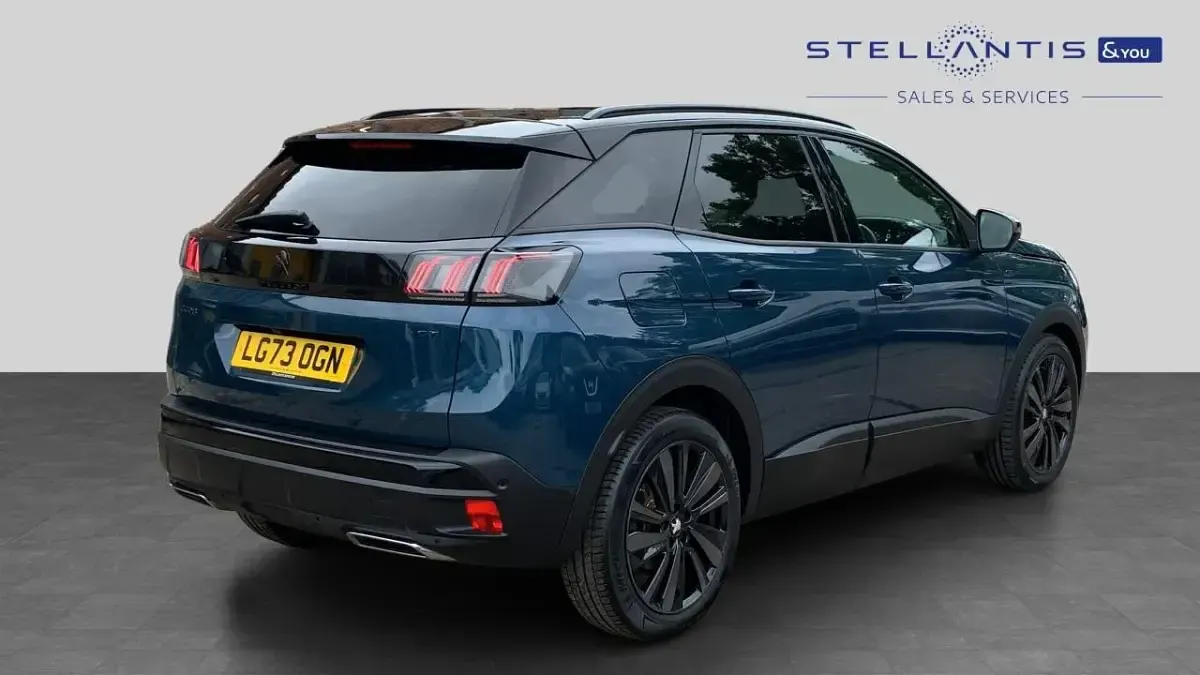 Used Peugeot 3008 GT 129 HP (94 kW) 2024 Blue SUV
