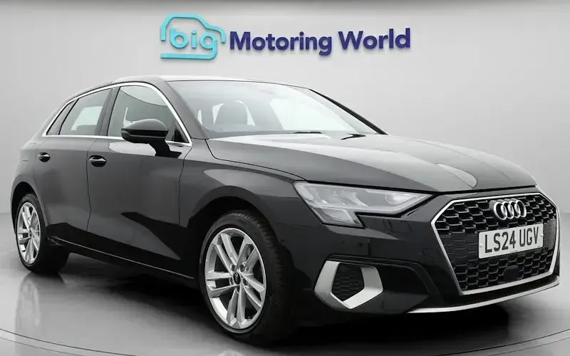 Used Audi A3 Sportback e-tron Sport 204 HP (150 kW) 2024 Hatchback