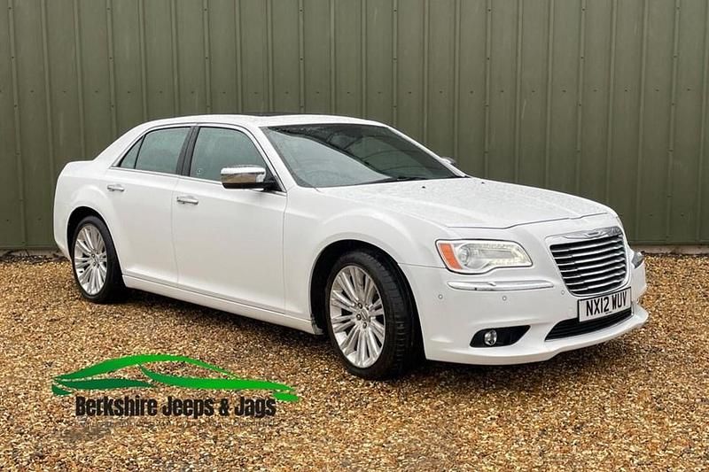 Used Chrysler 300C Limited 2012 White Sedan