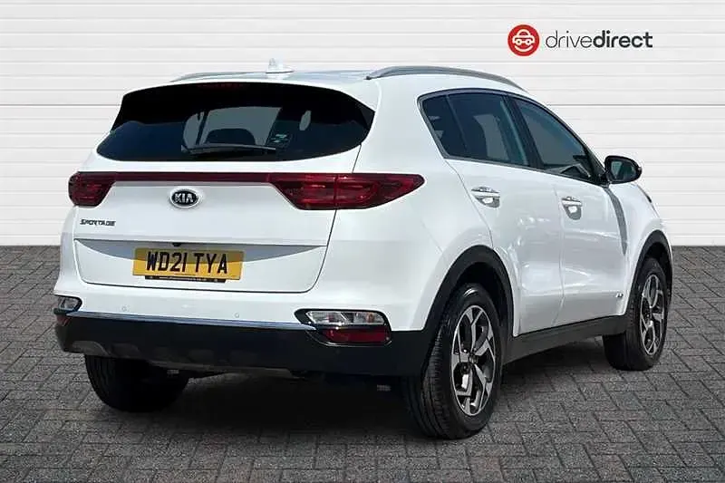Used Kia Sportage 2021 White SUV