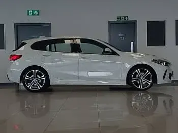Used BMW 118 M Sport 136 HP (100 kW) 2023 White Hatchback