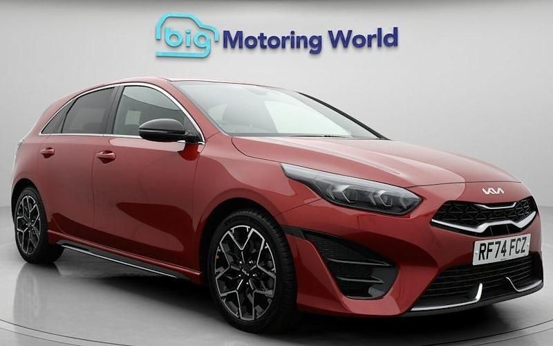 Used 2024 Kia Ceed GT-Line Hatchback | £17,800 (Fair price) - Image 1/4