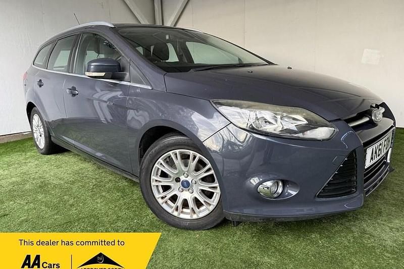 Grey Used 2011 Ford Focus Titanium Estate | £3,495 (Good price) - Image 1/1