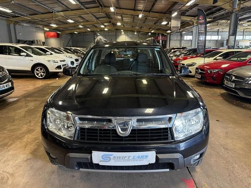 Used Dacia Duster Lauréate 110 HP (80 kW) 2014 Blue SUV