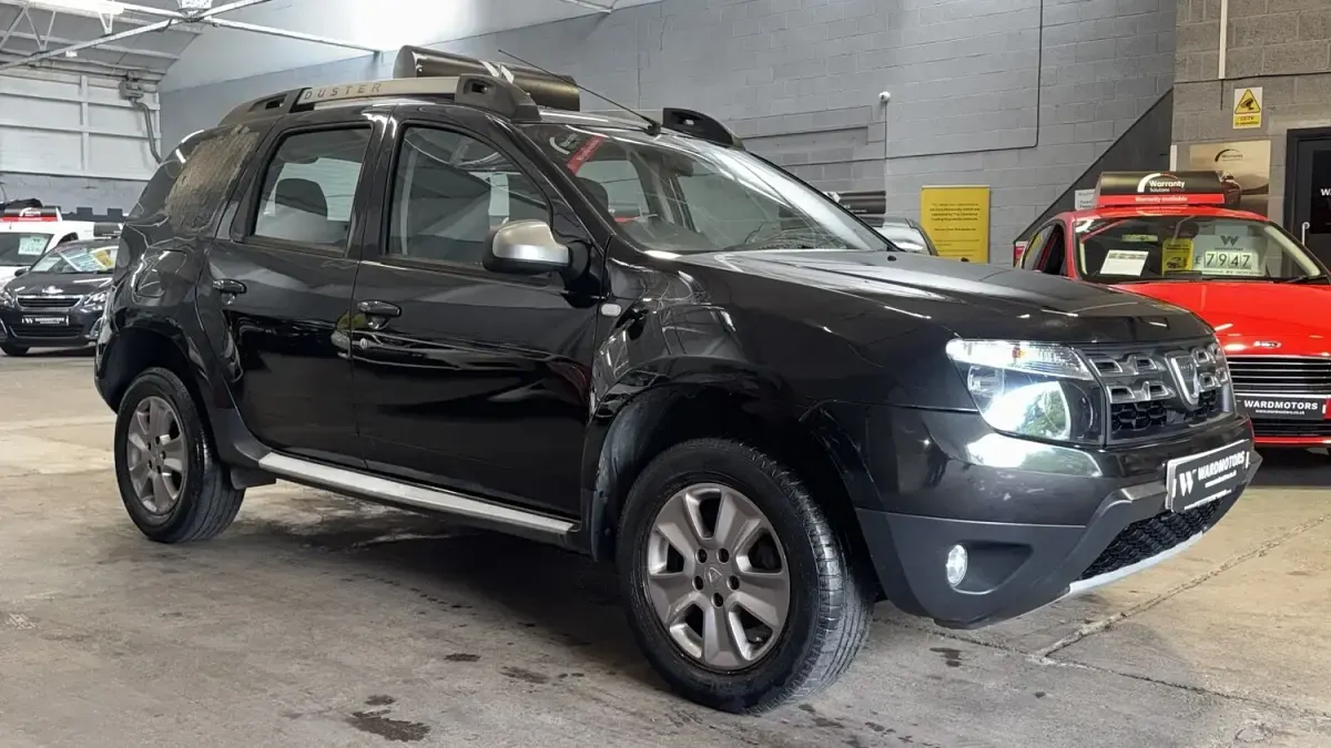 Used Dacia Duster Lauréate 110 HP (80 kW) 2016 Black SUV