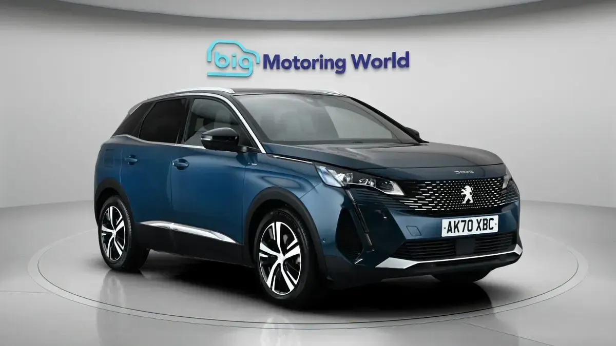Used Peugeot 3008 Premium 300 HP (220 kW) 2021 SUV