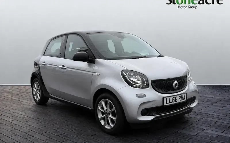 Used Smart ForFour Passion 71 HP (52 kW) 2018 Hatchback