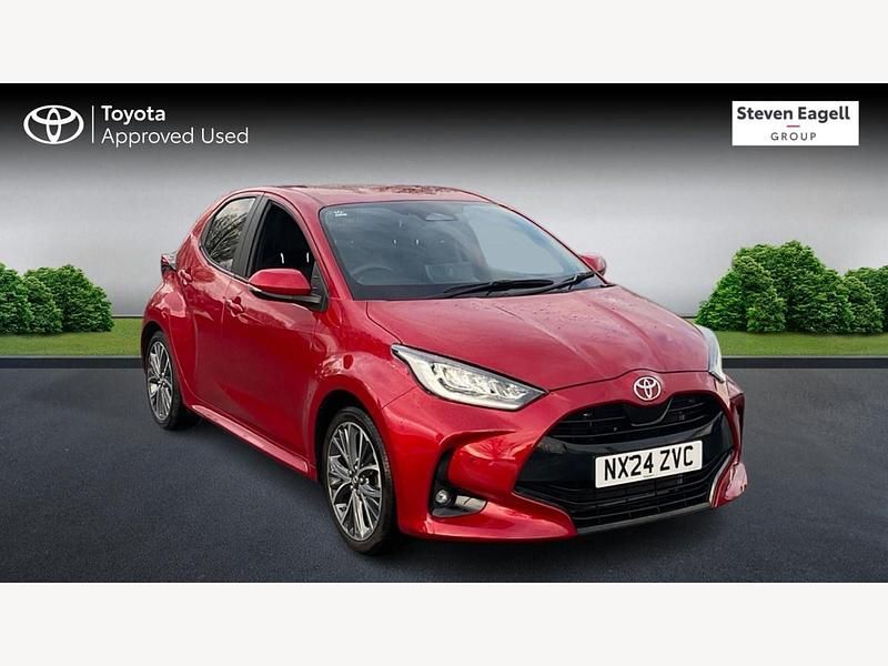 Used Toyota Yaris Hybrid 2024 Red Hatchback