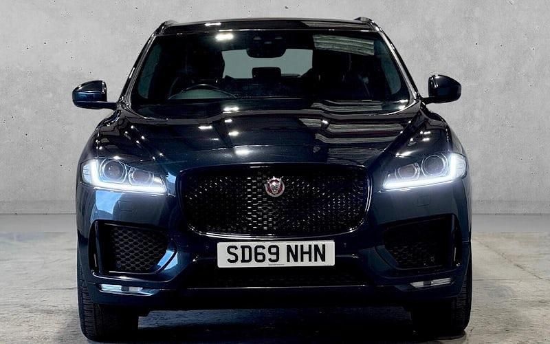 Used Jaguar F-Pace Chequered Flag 179 HP (131 kW) 2020 SUV