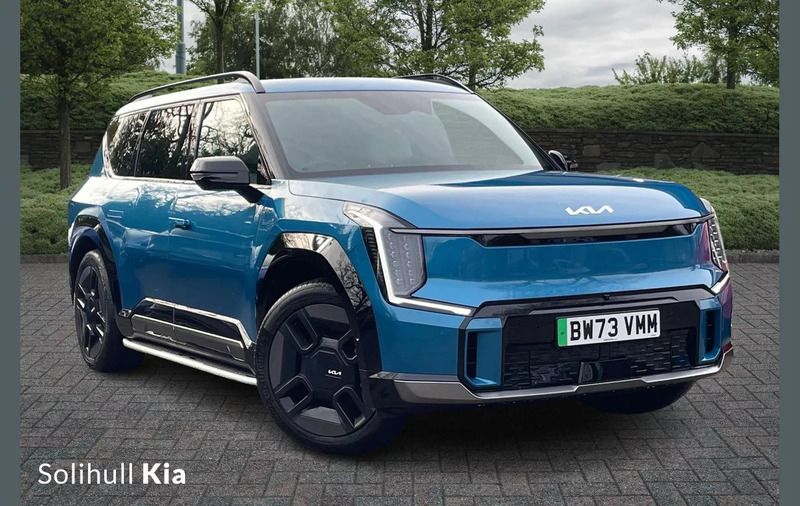 Blue Used 2024 Kia EV9 2 SUV | £57,205 (Good price) - Image 1/4