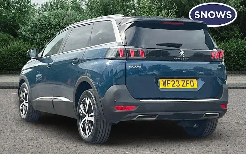 Used Peugeot 5008 GT 131 HP (96 kW) 2023 Blue SUV