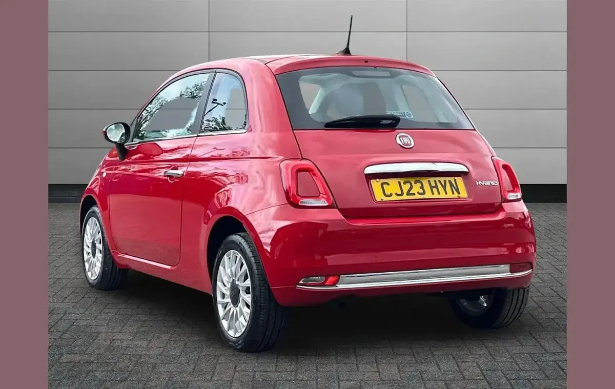 Used Fiat 500 68 HP (50 kW) 2023 Red Hatchback