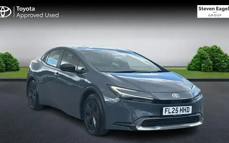 Used Toyota Prius Design 223 HP (164 kW) 2025 Hatchback