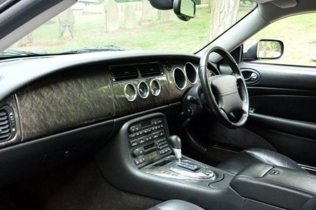 Used Jaguar XKR 400 HP (294 kW) 2005 Coupe