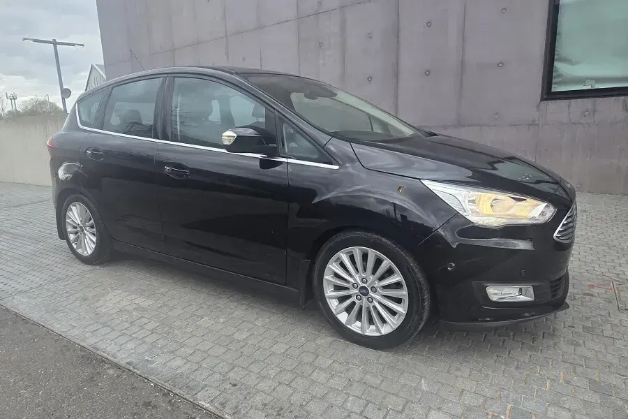 Used Ford C-MAX Titanium 2016 Black MPV