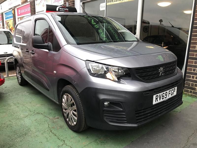 Used Peugeot Partner 2019 Grey MPV