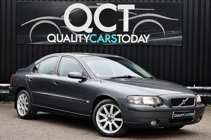 Used Volvo S60 210 HP (154 kW) 2004 Grey Sedan