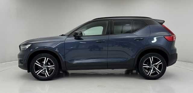Used Volvo XC40 R-Design 161 HP (118 kW) 2022 SUV