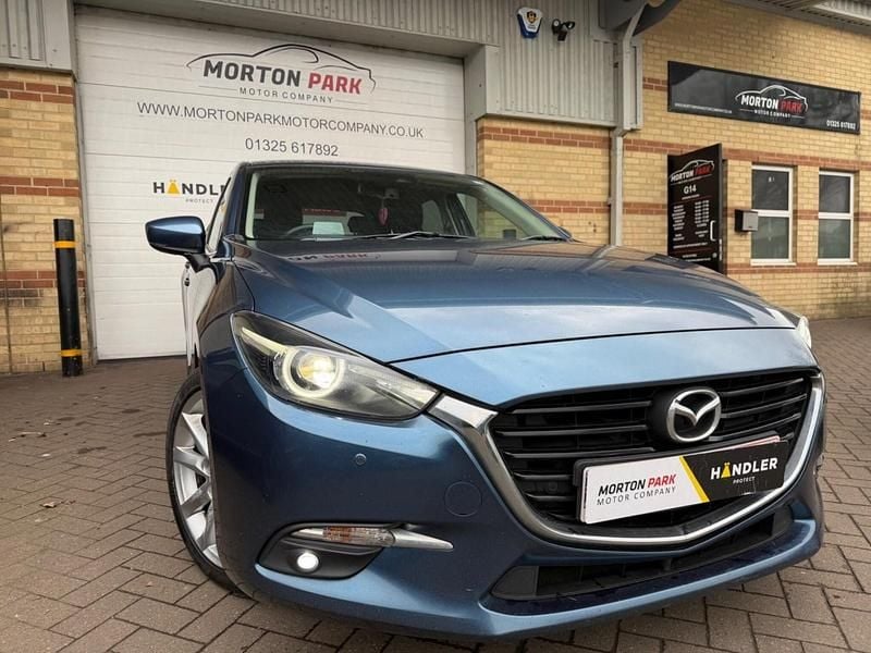 Used Mazda 3 Inclusive 105 HP (77 kW) 2018 Blue Hatchback