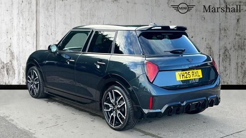 Used Mini Cooper Hatch 113 kW (154 HP) 2025 Grey Hatchback