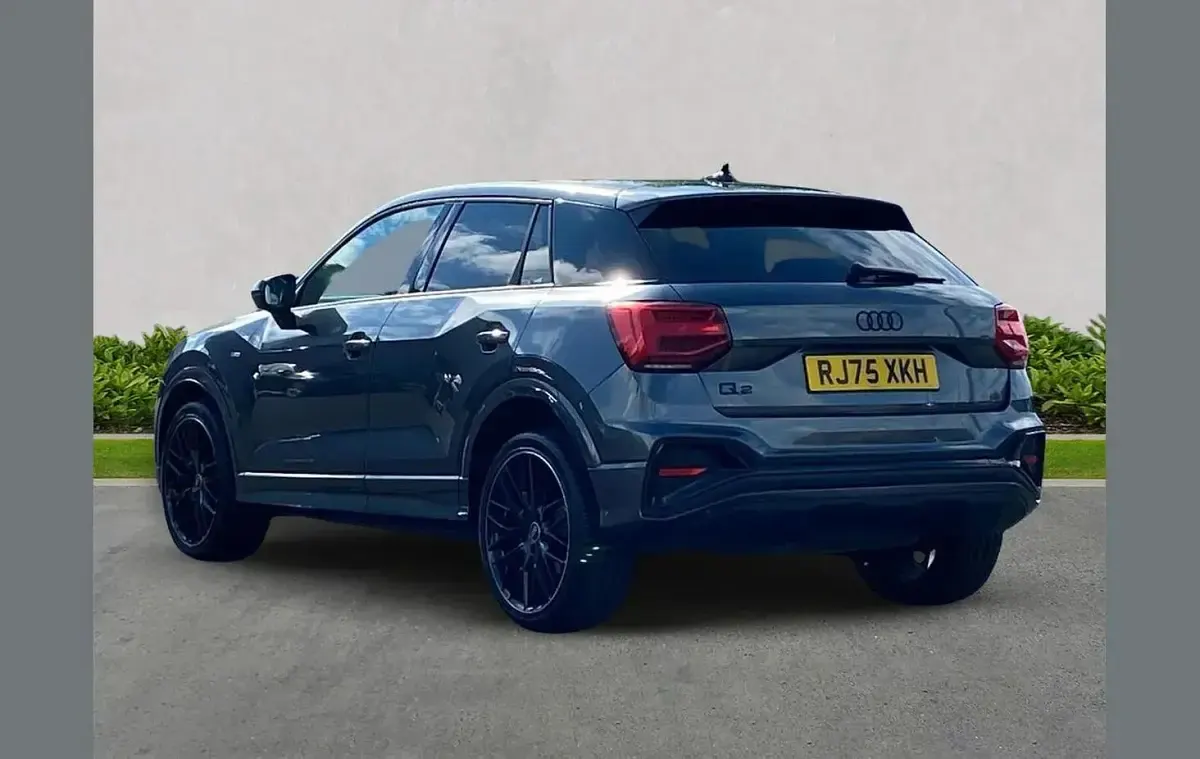 Used Audi Q2 Black Edition 150 HP (110 kW) 2026 Grey SUV