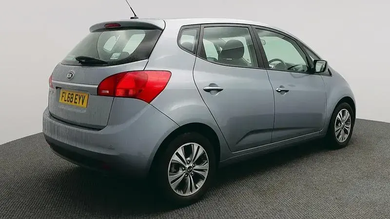 Used Kia Venga 125 HP (91 kW) 2018 Silver Hatchback