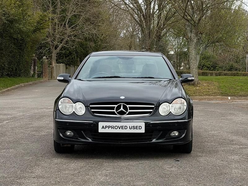 Begagnad Mercedes CLK320 Avantgarde 2008 Svart Sportkupé
