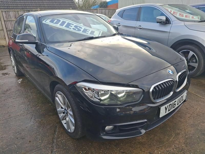 Used BMW 120 Sport Line 2016 Black Hatchback