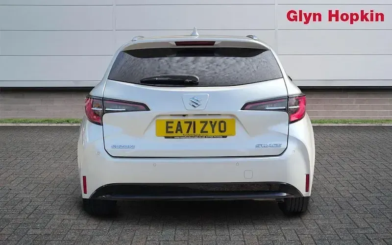 Used Suzuki Swace SZ5 122 HP (89 kW) 2021 White Estate