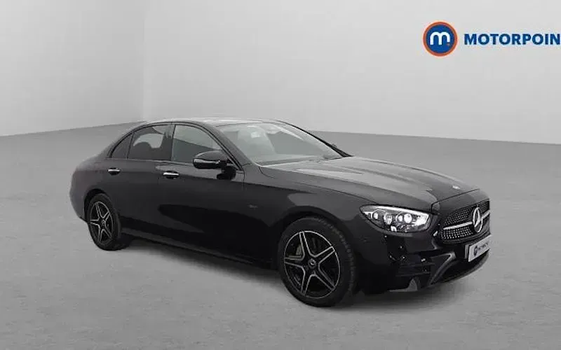 Used Mercedes E300 AMG line 320 HP (235 kW) 2023 Sedan