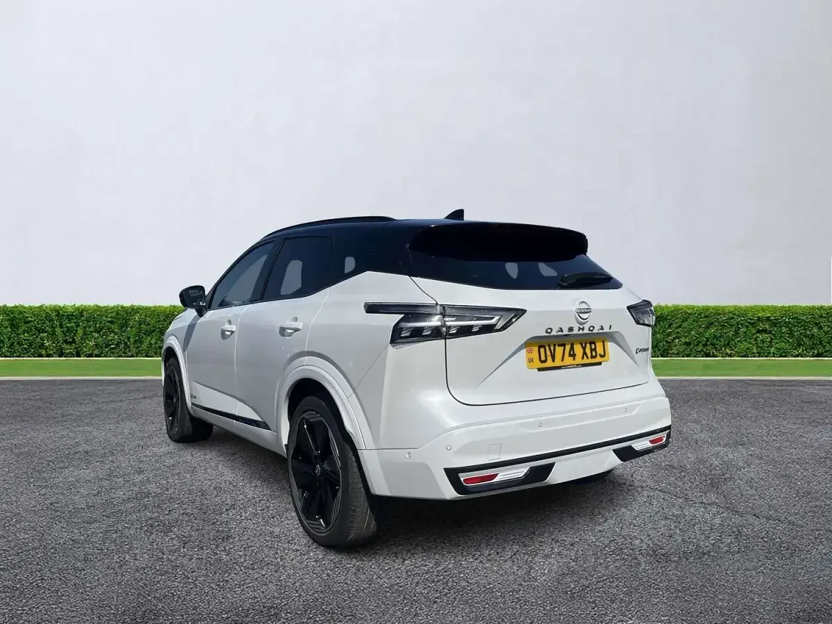 Used Nissan Qashqai 190 HP (139 kW) 2024 White SUV