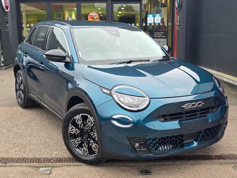 New Fiat 600 La Prima 99 HP (72 kW) 2025 Ocean green Hatchback