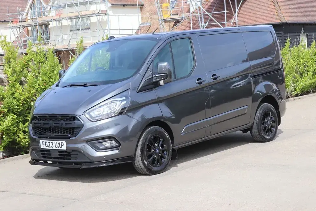 Used Ford Transit Custom Limited 170 HP (125 kW) 2023 Grey Van