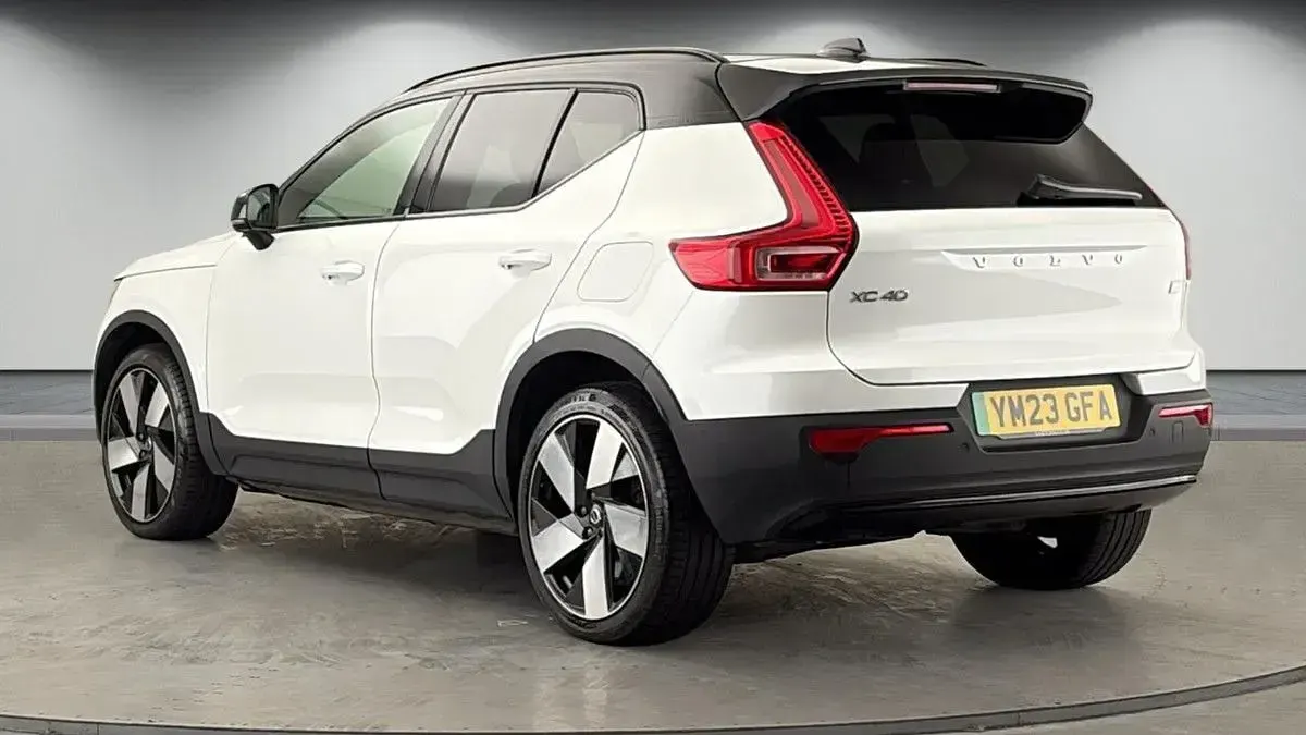 Used Volvo XC40 Ultimate 300 kW (408 HP) 2023 Snow SUV