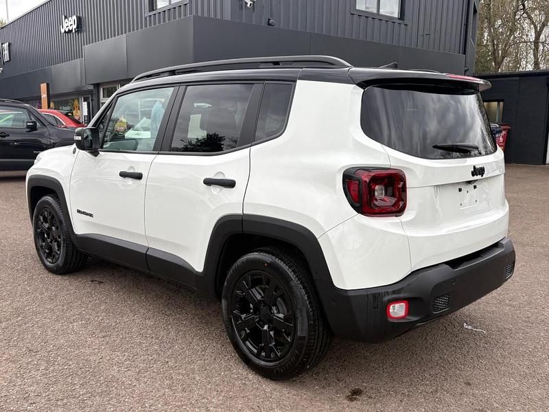New Jeep Renegade North 128 HP (94 kW) 2026 White SUV