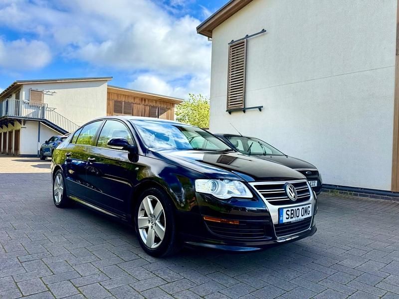 Used VW Passat R-line 140 HP (102 kW) 2010 Black Sedan