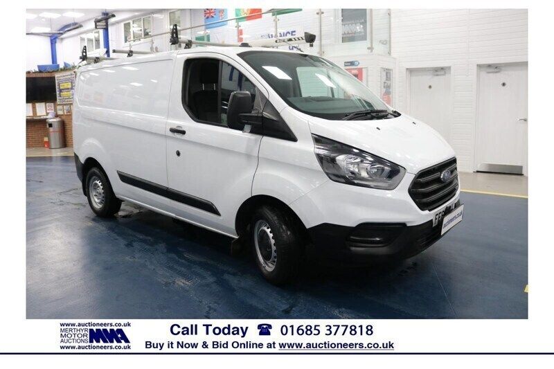 White Used 2019 Ford Transit Custom Van | £10,130 (Fair price) - Image 1/4
