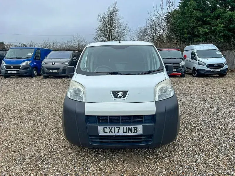 Gebraucht Peugeot Bipper 80 PS (58 kW) 2017 Weiß