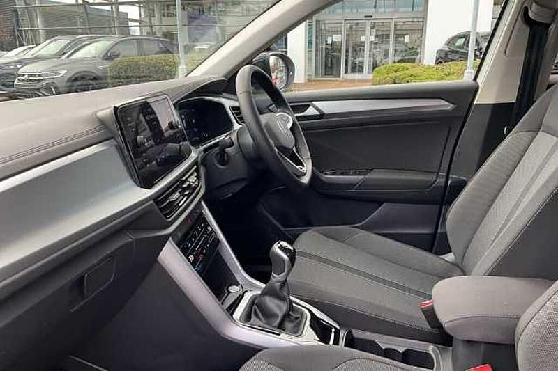 Used VW T-Roc Match 115 HP (84 kW) 2025 White SUV