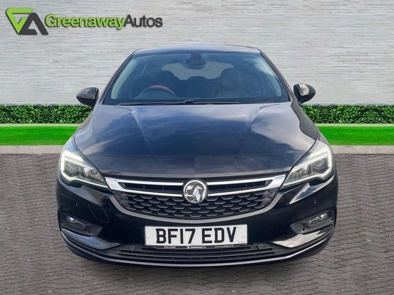 Used Vauxhall Astra Elite 150 HP (110 kW) 2017 Black Hatchback