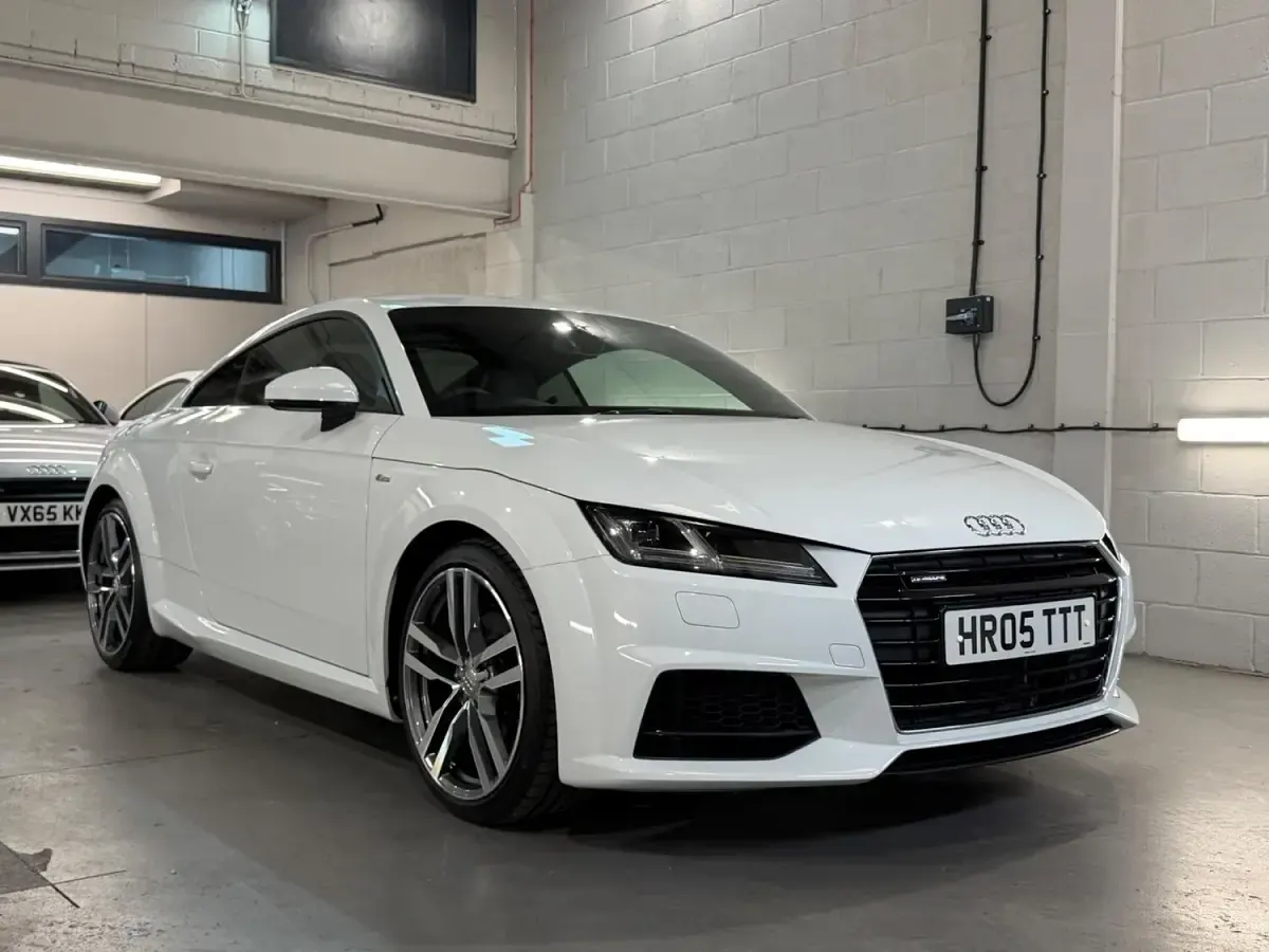 Used Audi TT S-Line 230 HP (169 kW) 2016 White Coupe